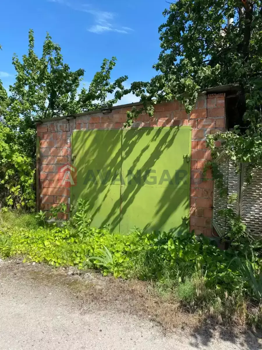 ����, 80 ��.�. ���� 16