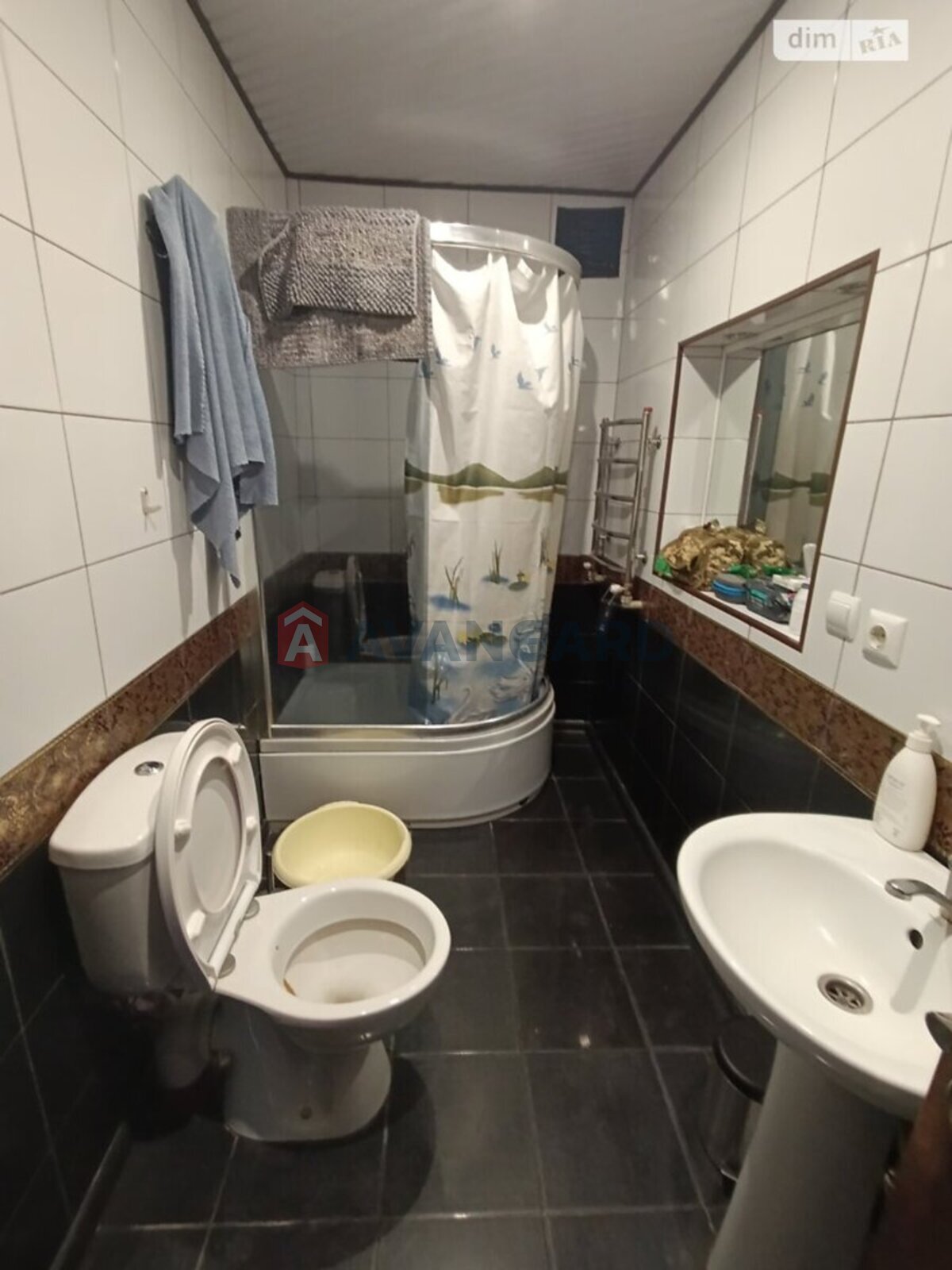 �������, 100 ��.�. ���� 21