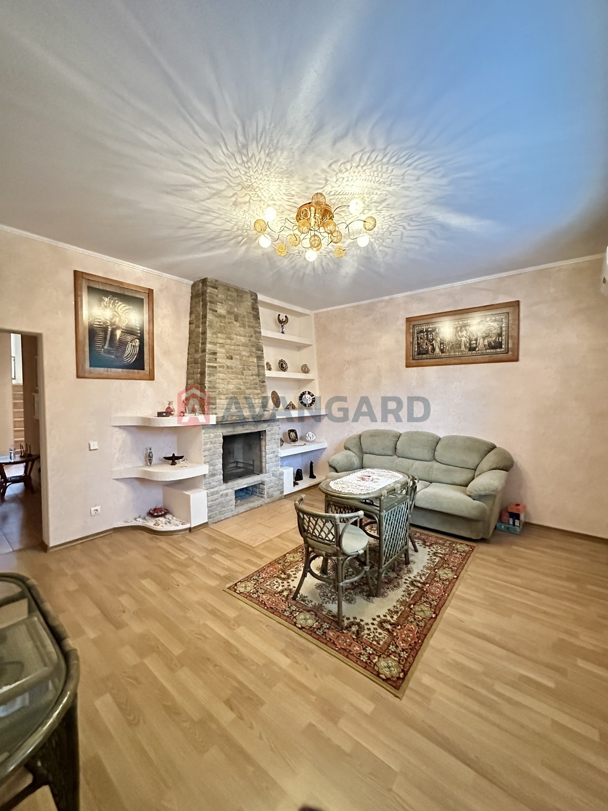 �������, 176 ��.�. ���� 25