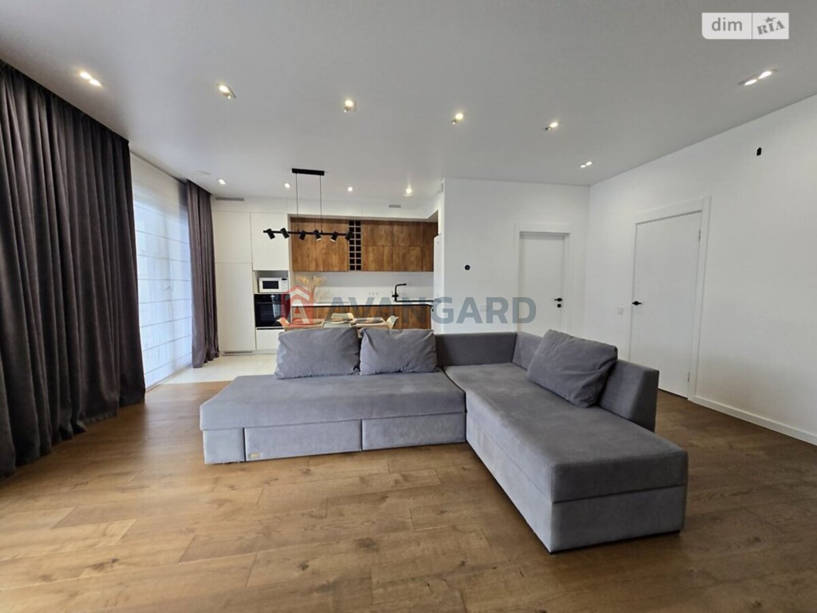 �������, 122 ��.�. ���� 4