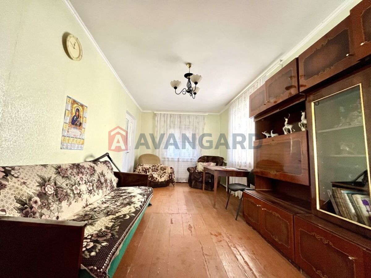 �������, 82 ��.�. ���� 11