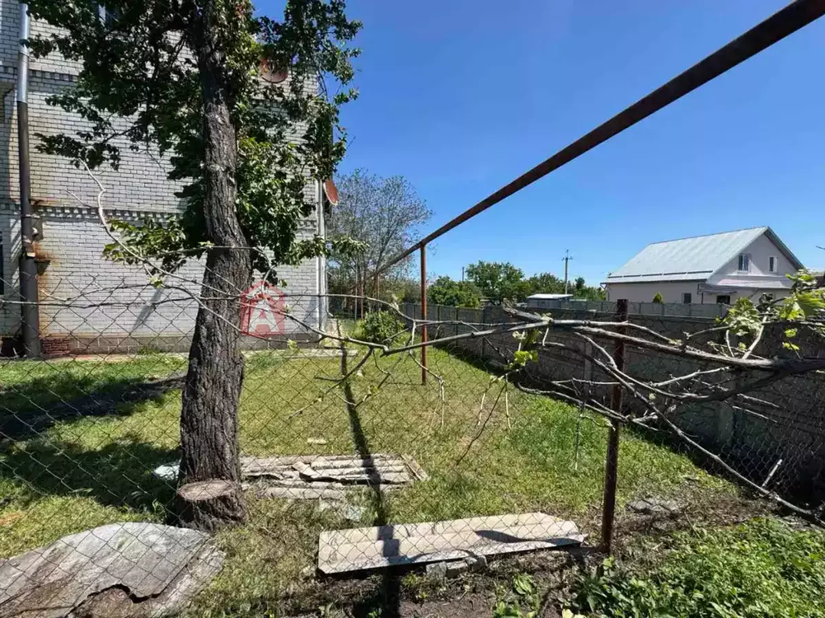 �������, 210 ��.�. ���� 4