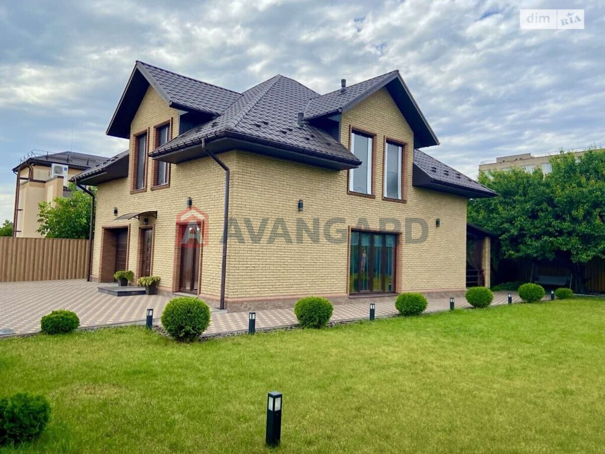 �������, 240 ��.�. ���� 20