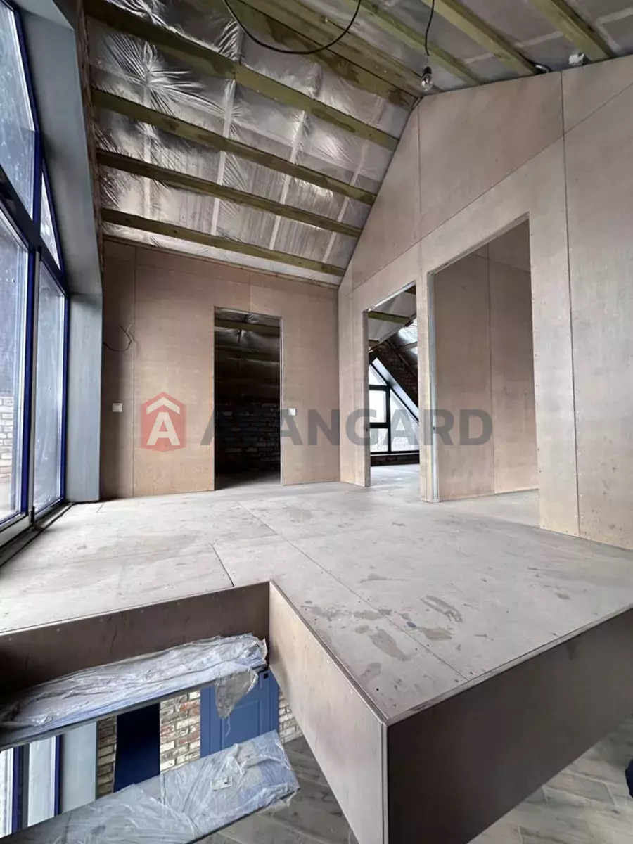 �������, 113 ��.�. ���� 17