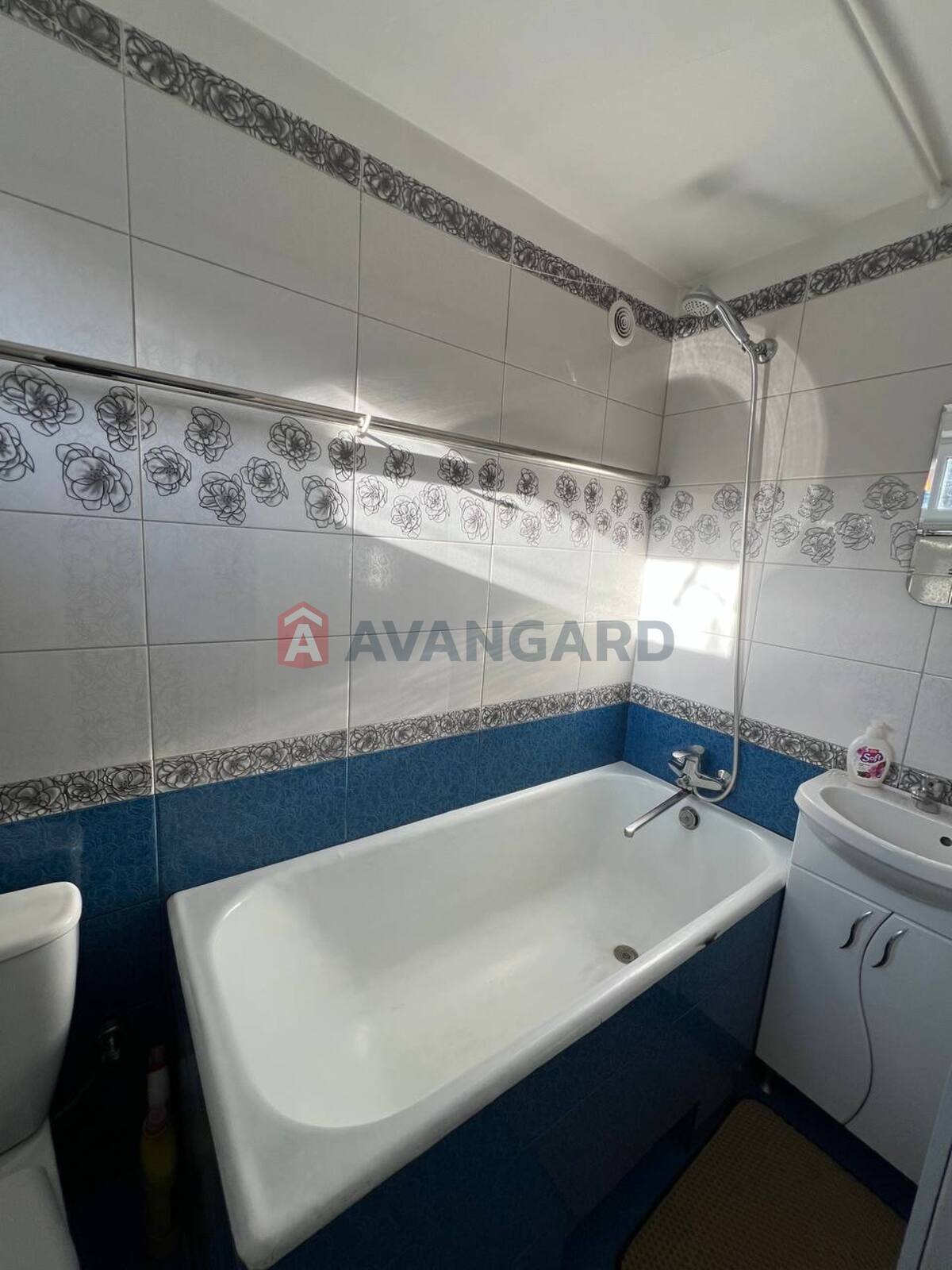 �������, 55 ��.�. ���� 6