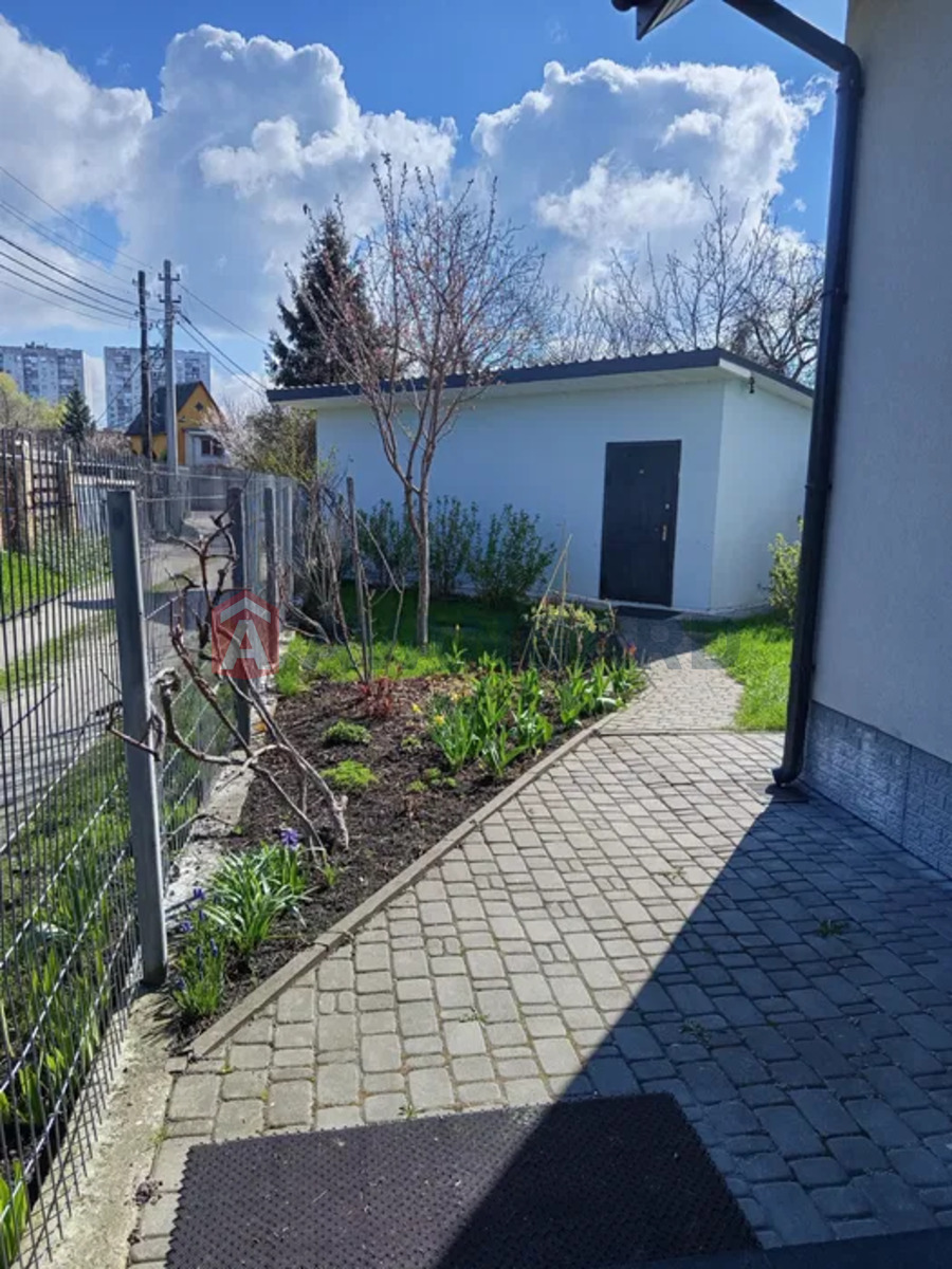 125 ��.�. ���� 10