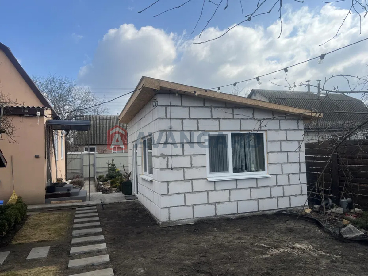 �������, 70 ��.�. ���� 8