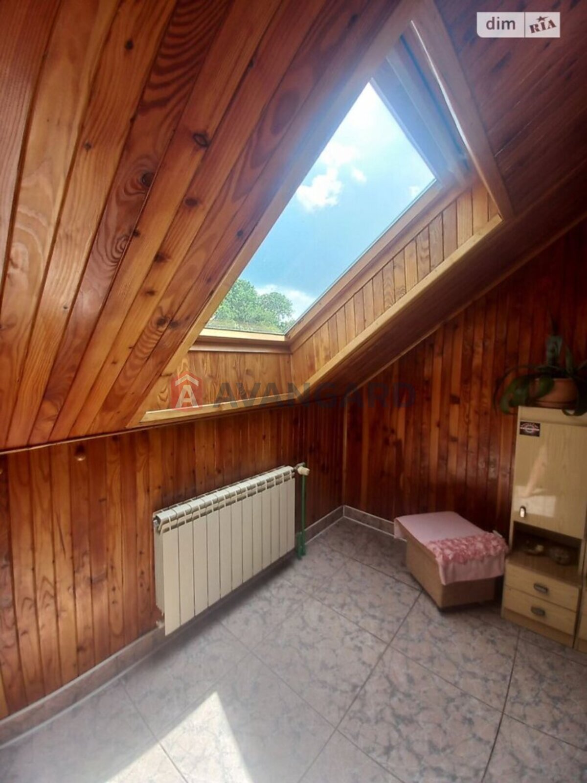 �������, 400 ��.�. ���� 17