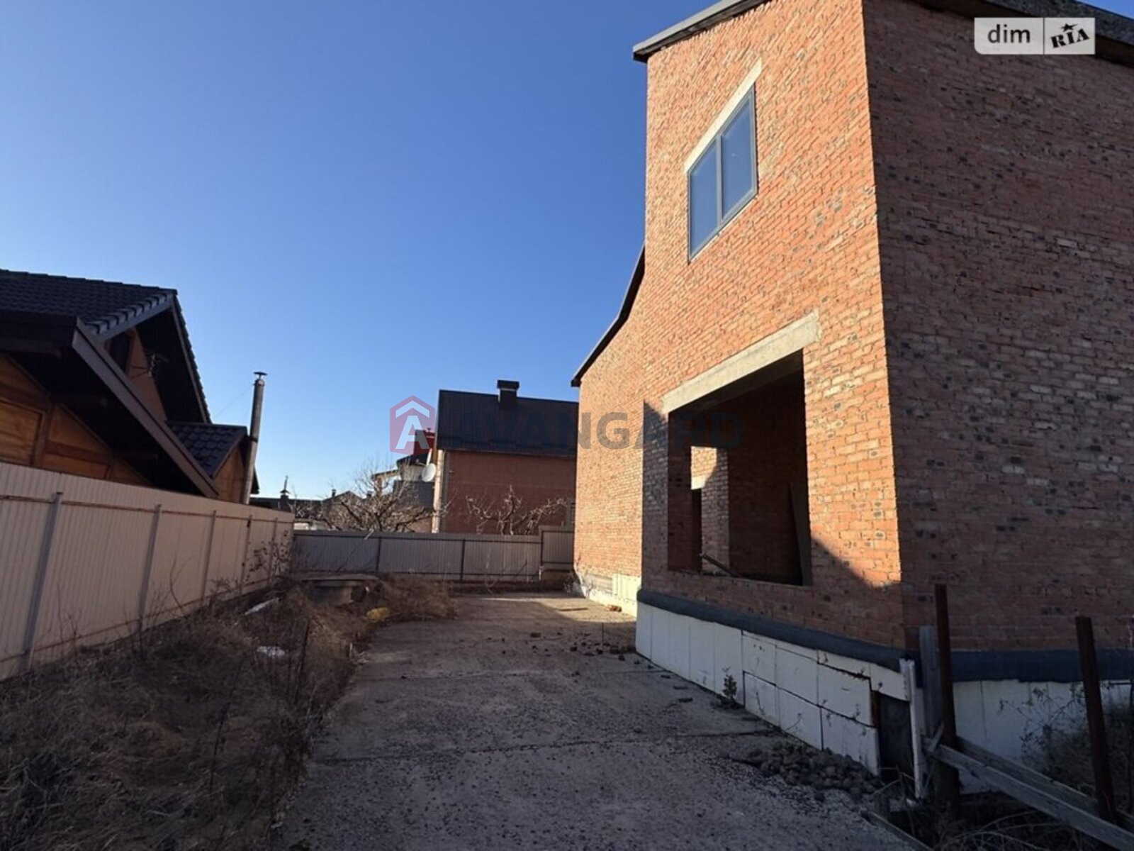 ���, 295 ��.�. ���� 24