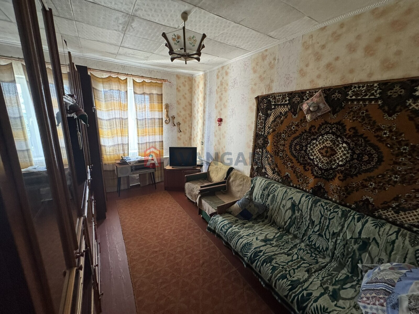 �������, 110 ��.�. ���� 13