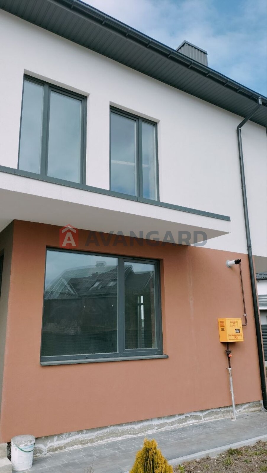 ��������, 107 ��.�. ���� 4