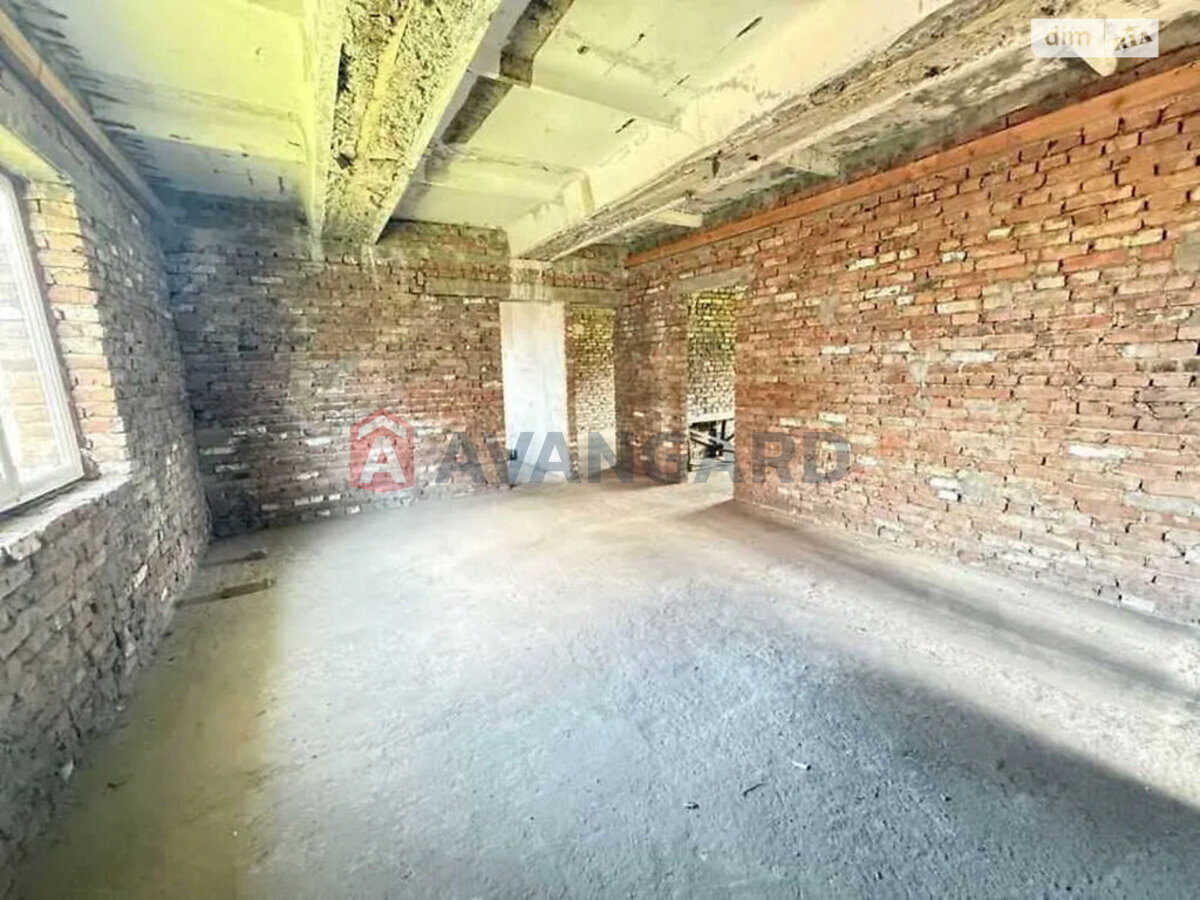 �������, 154 ��.�. ���� 8