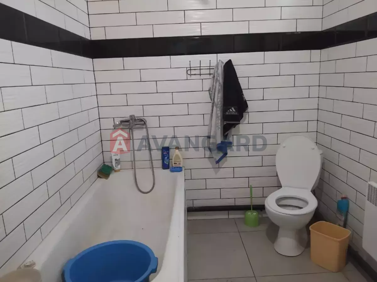 �������, 80 ��.�. ���� 16