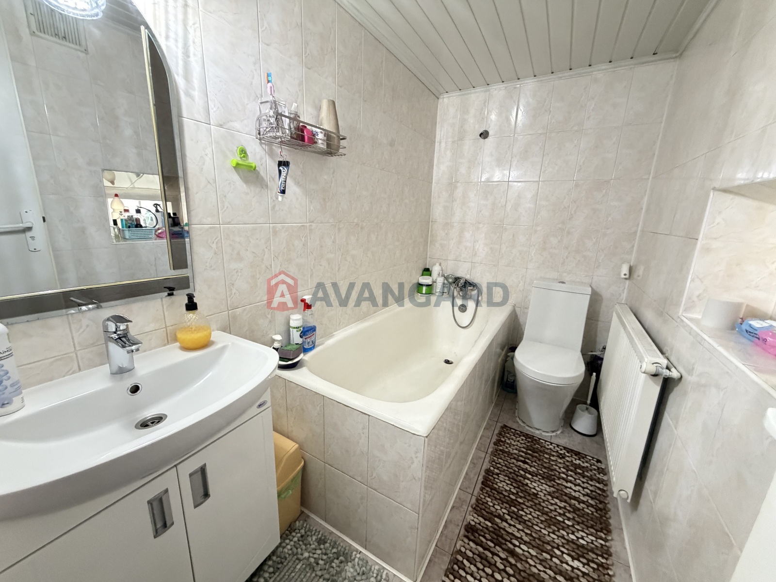 �������, 172 ��.�. ���� 11