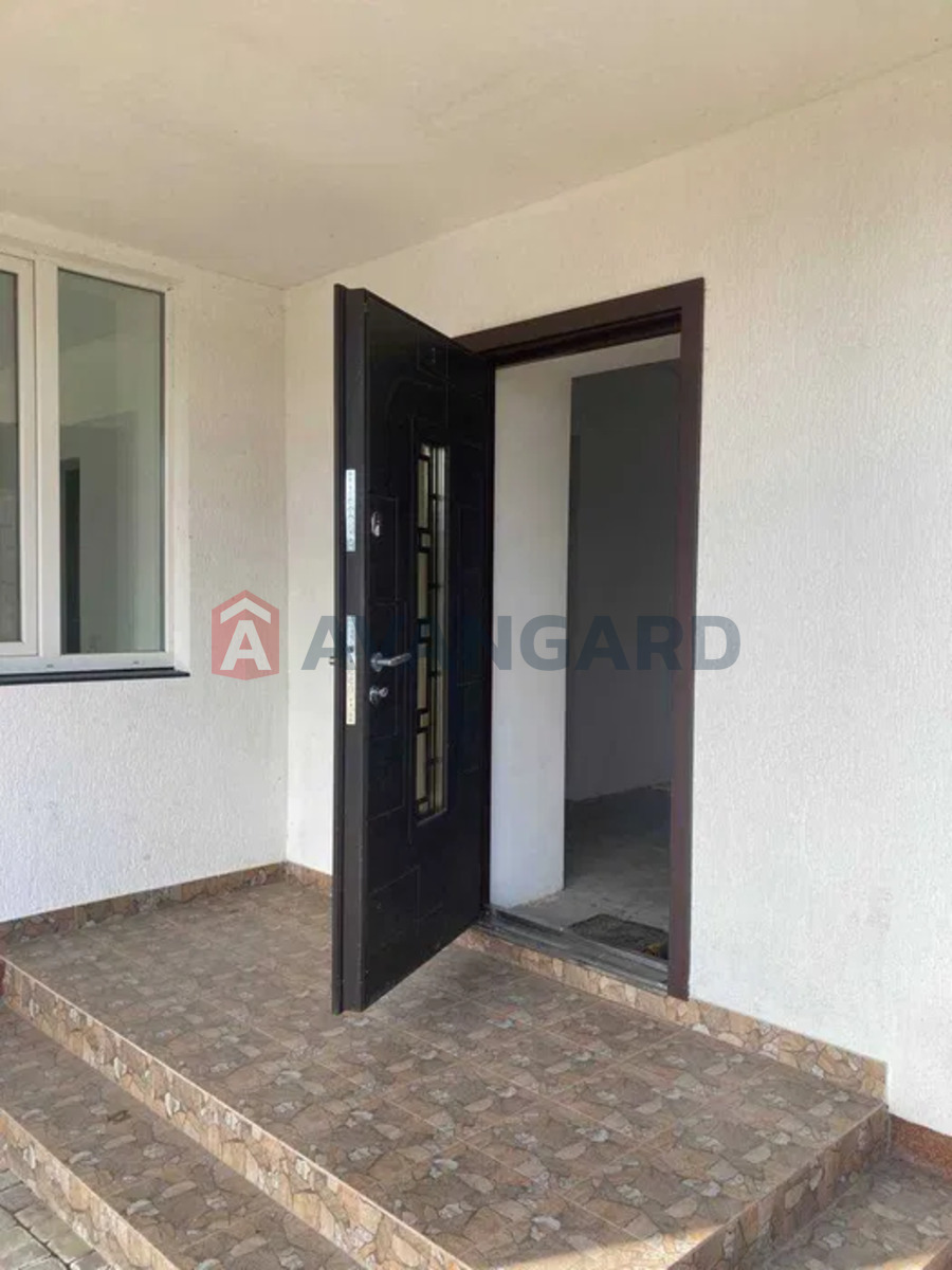 �������, 100 ��.�. ���� 4