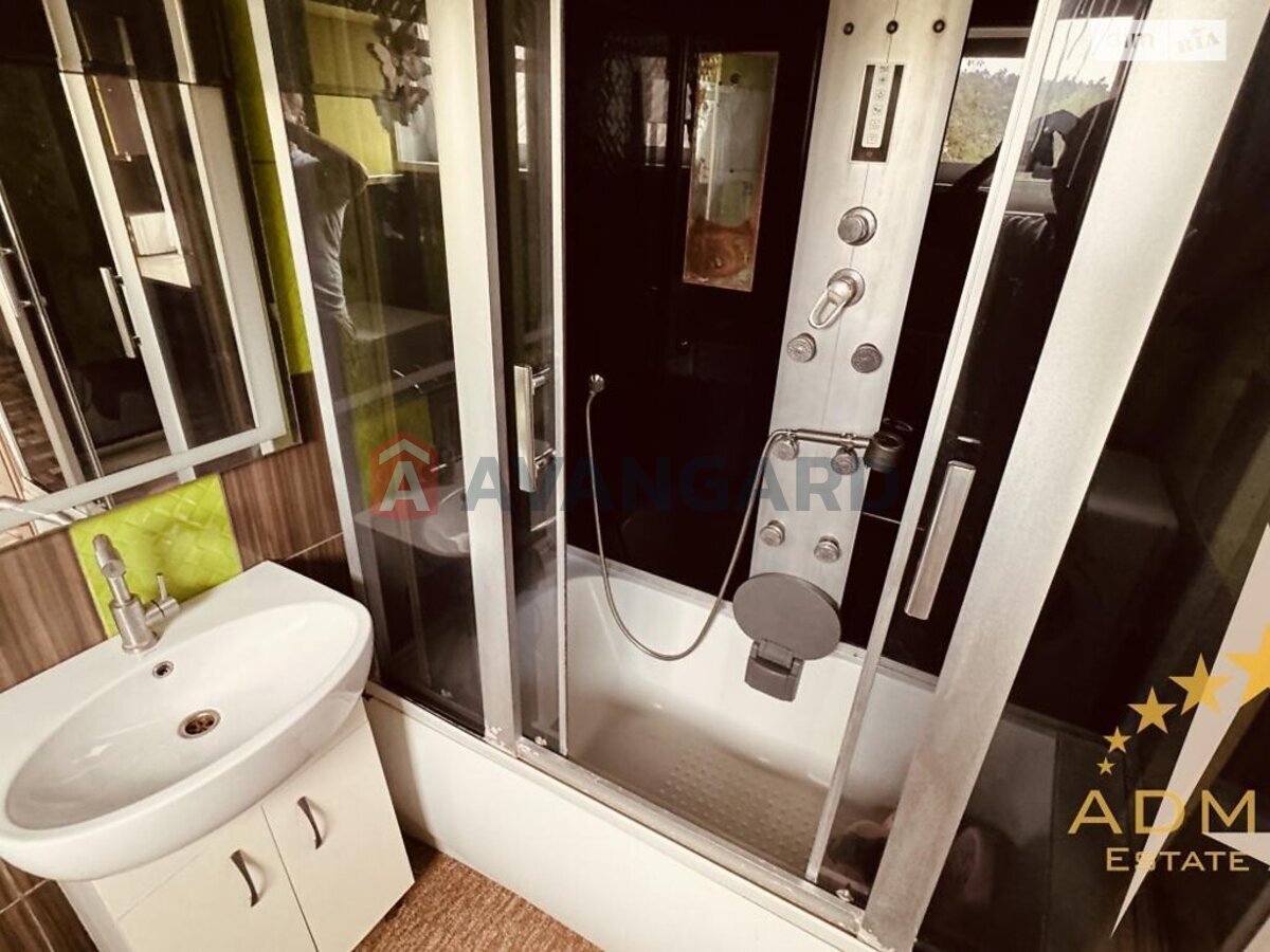 ����� ����, 104 ��.�. ���� 9