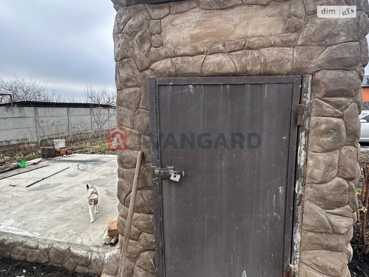 �������, 100 ��.�. ���� 9