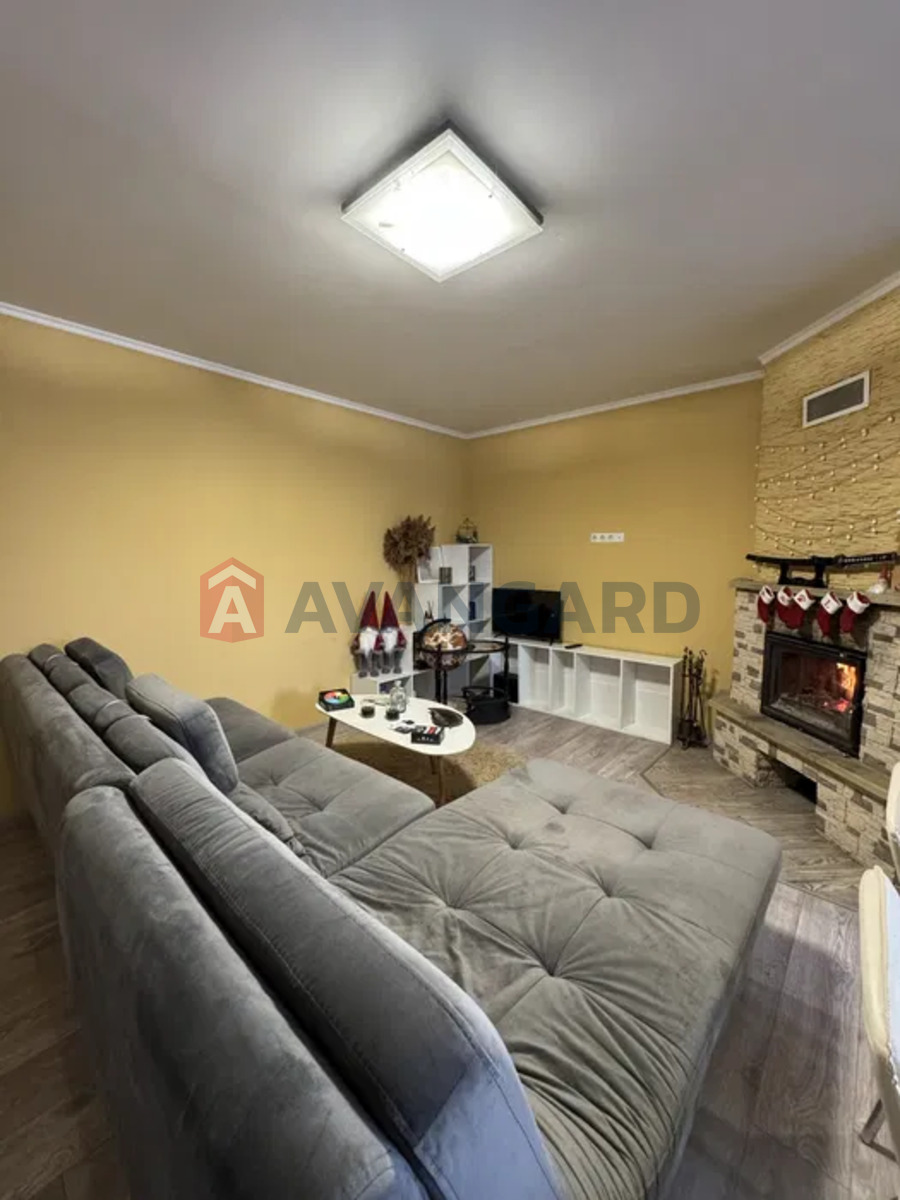 �������, 130 ��.�. ���� 7