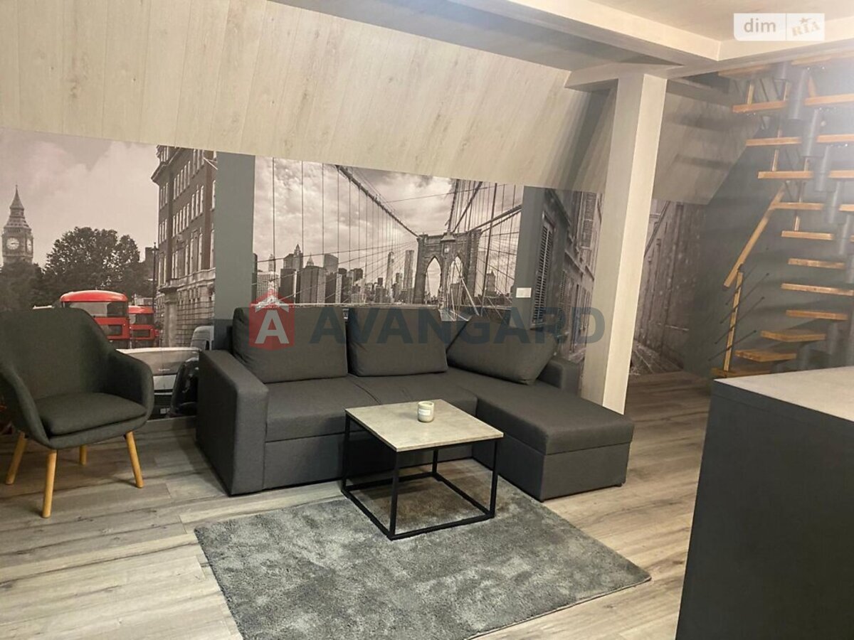 �������, 90 ��.�. ���� 9