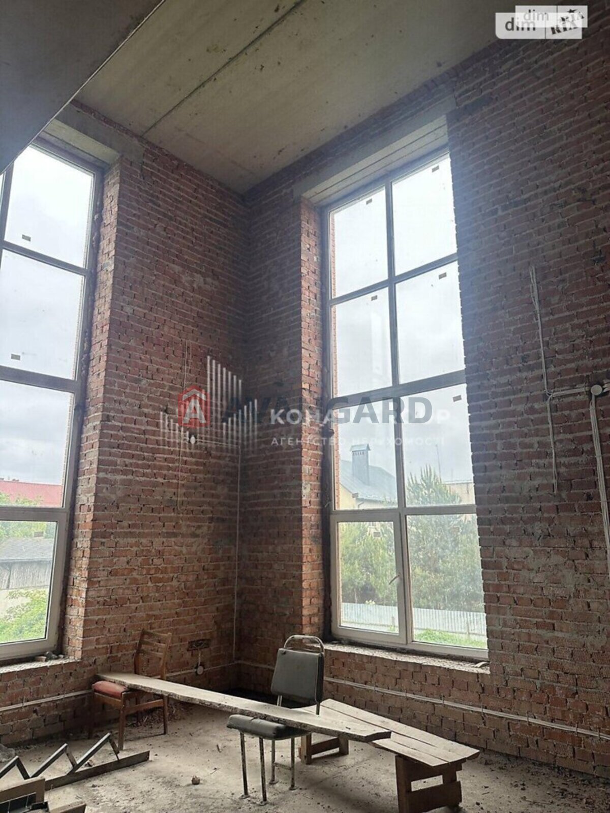 �������, 360 ��.�. ���� 18