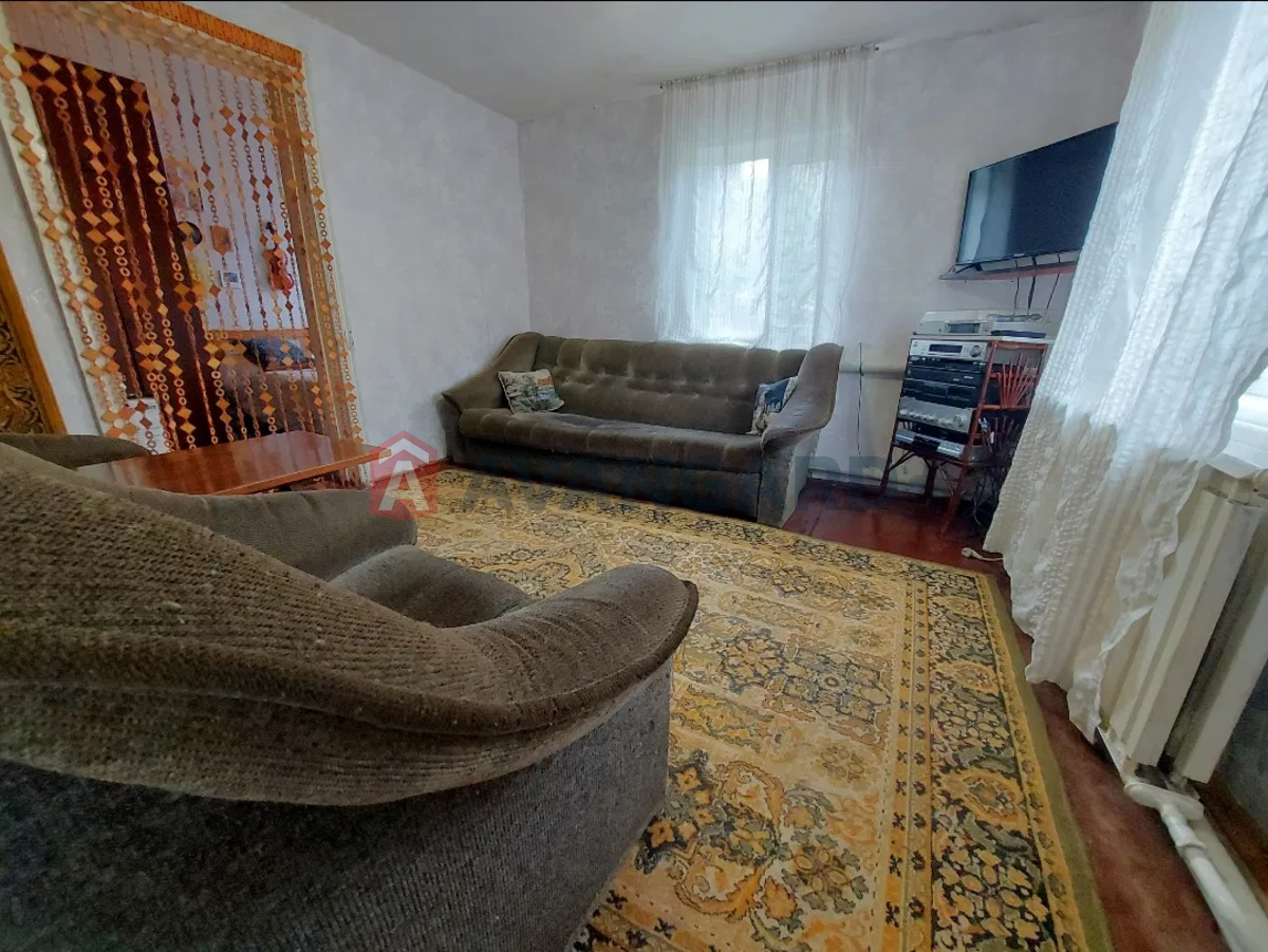 ������� �������, 42 ��.�. ���� 5