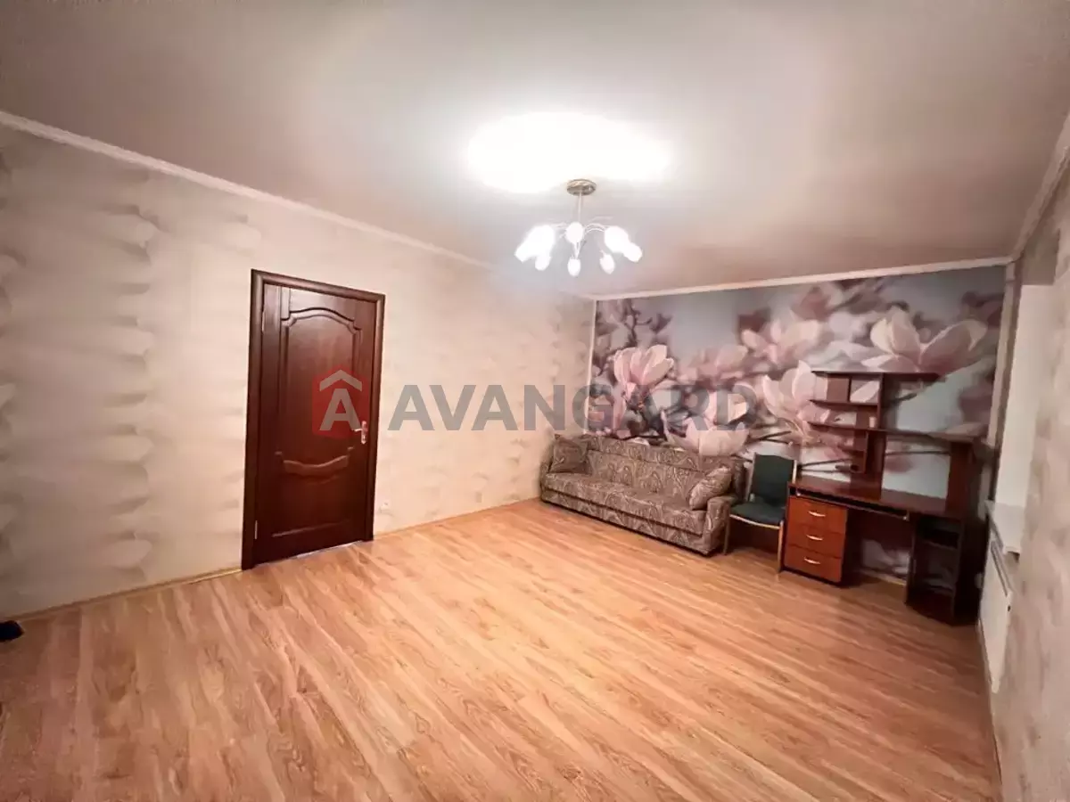 �������, 120 ��.�. ���� 9