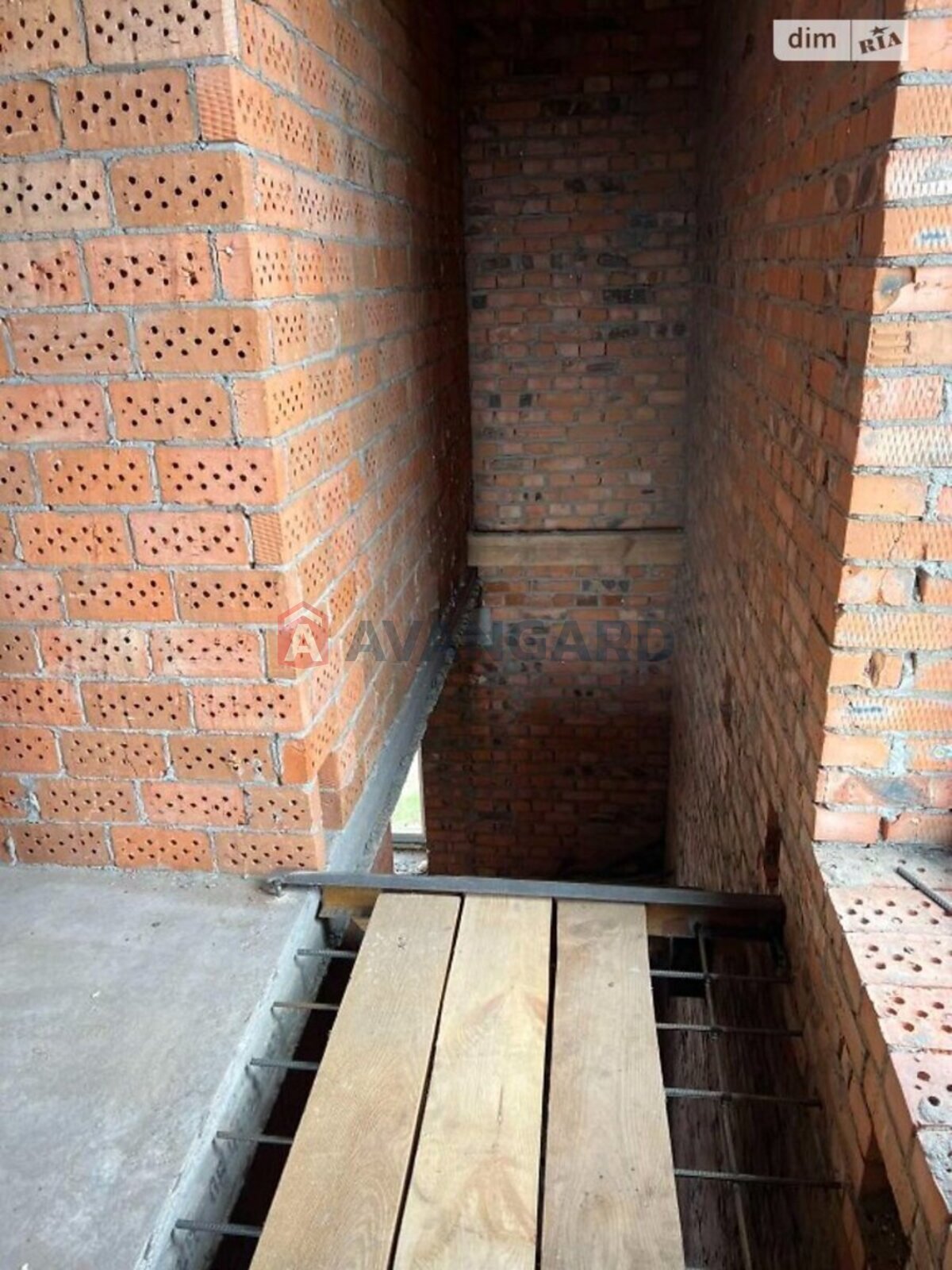 �������, 140 ��.�. ���� 5