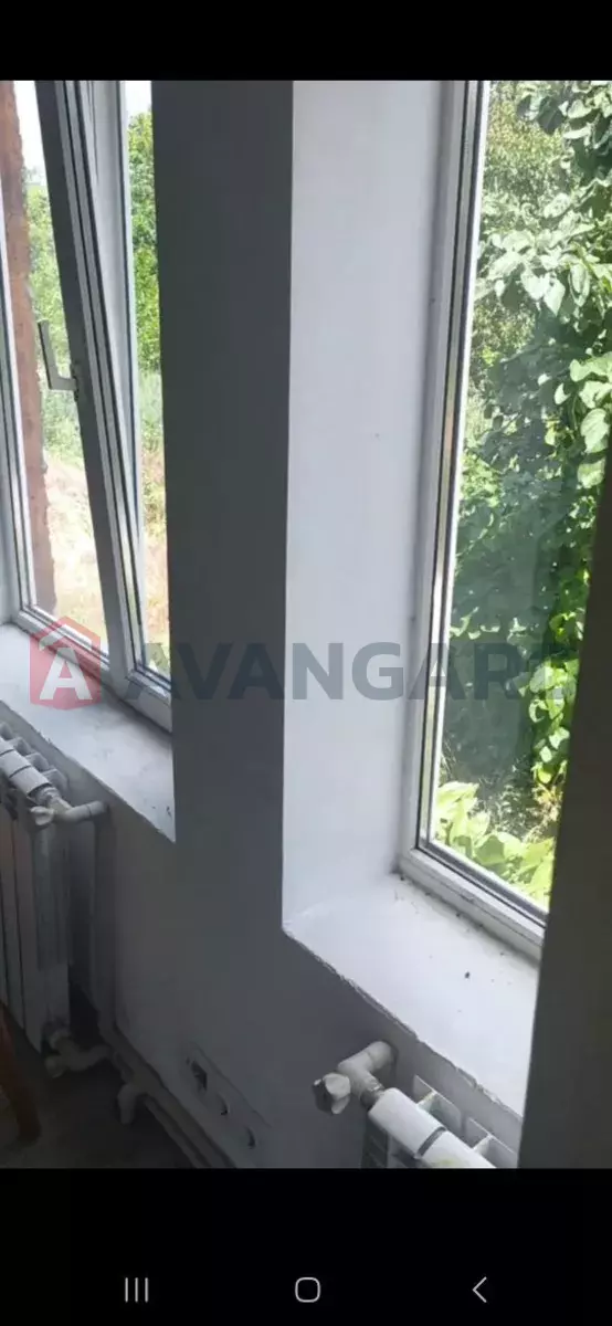 ����, 35 ��.�. ���� 10