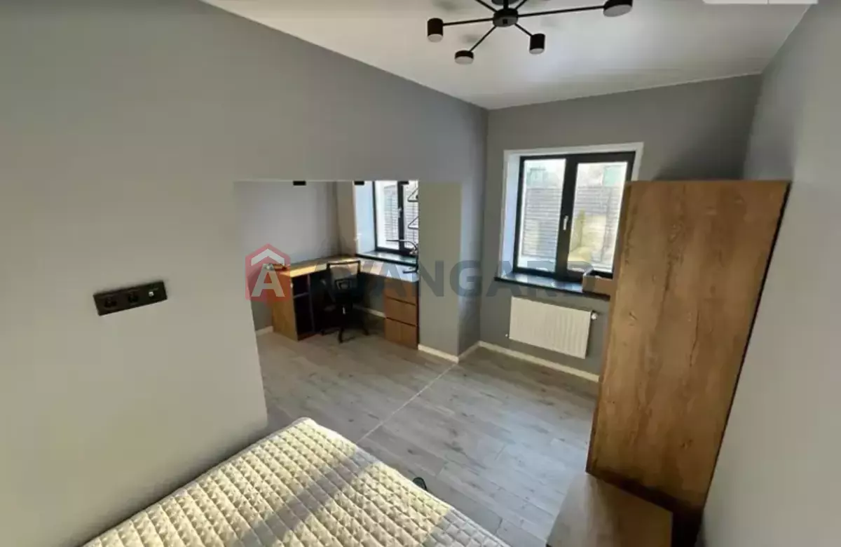 ���, 135 ��.�. ���� 9