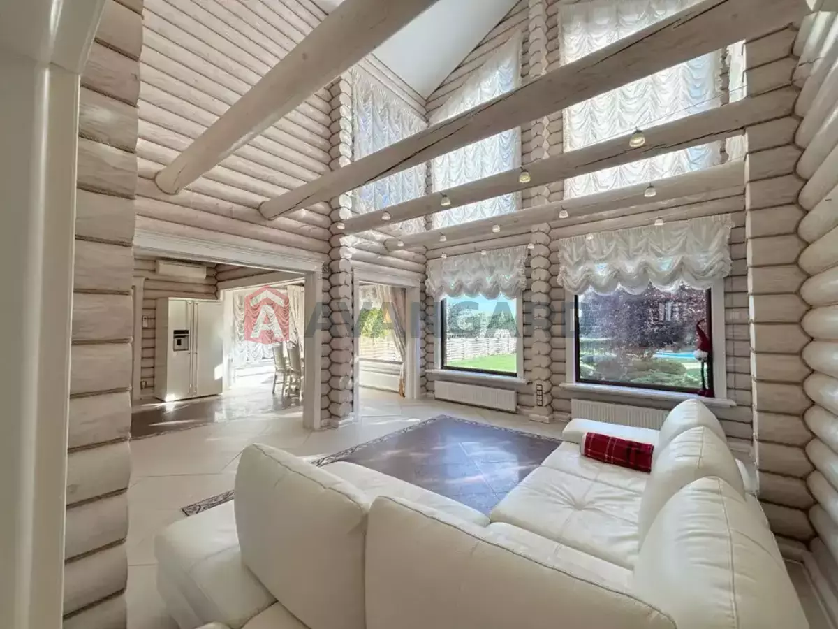 �������, 229 ��.�. ���� 13