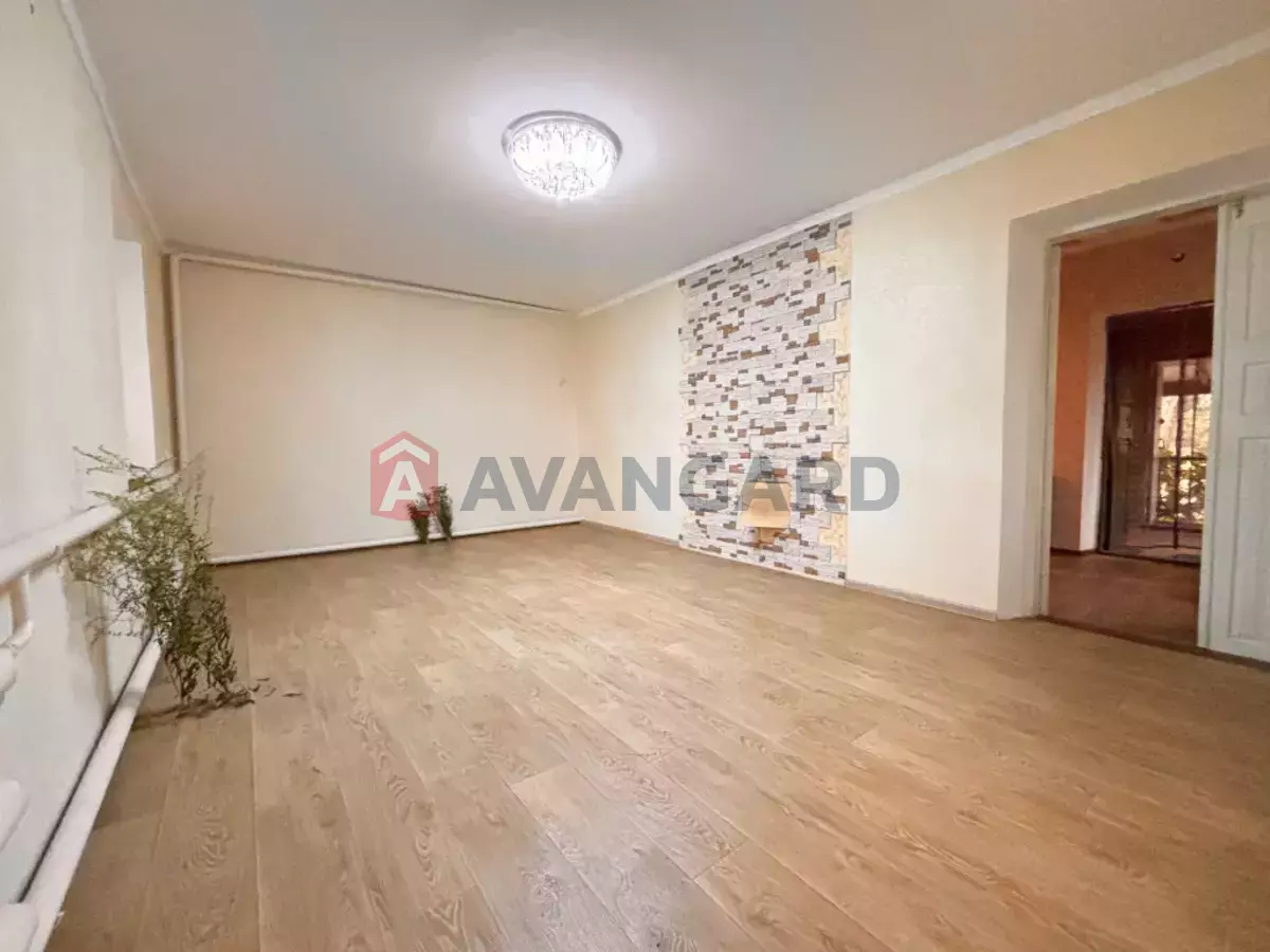 �������, 52 ��.�. ���� 12