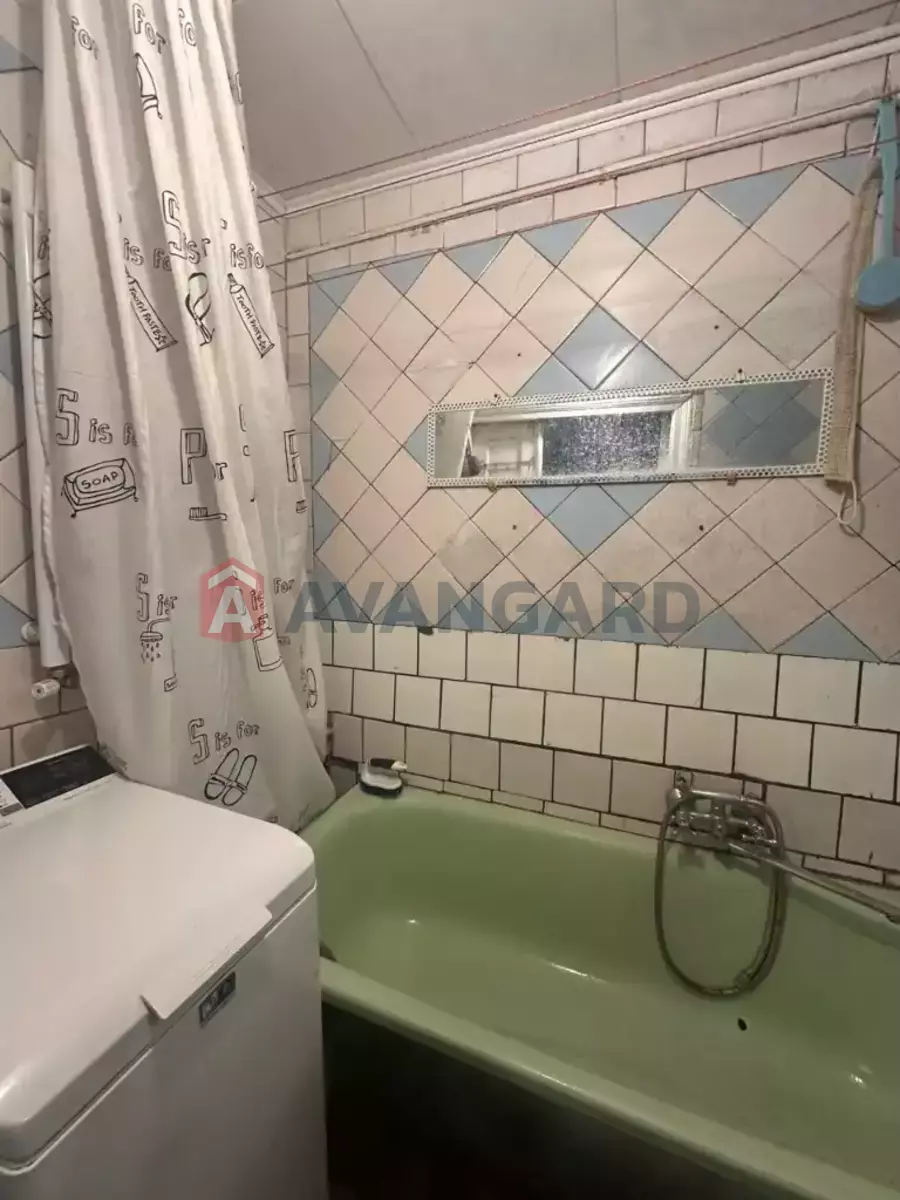 ������� �������, 64 ��.�. ���� 15