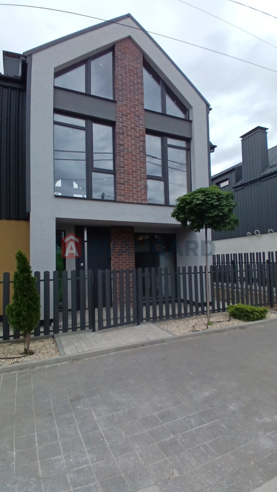 ��������, 180 ��.�. ���� 2