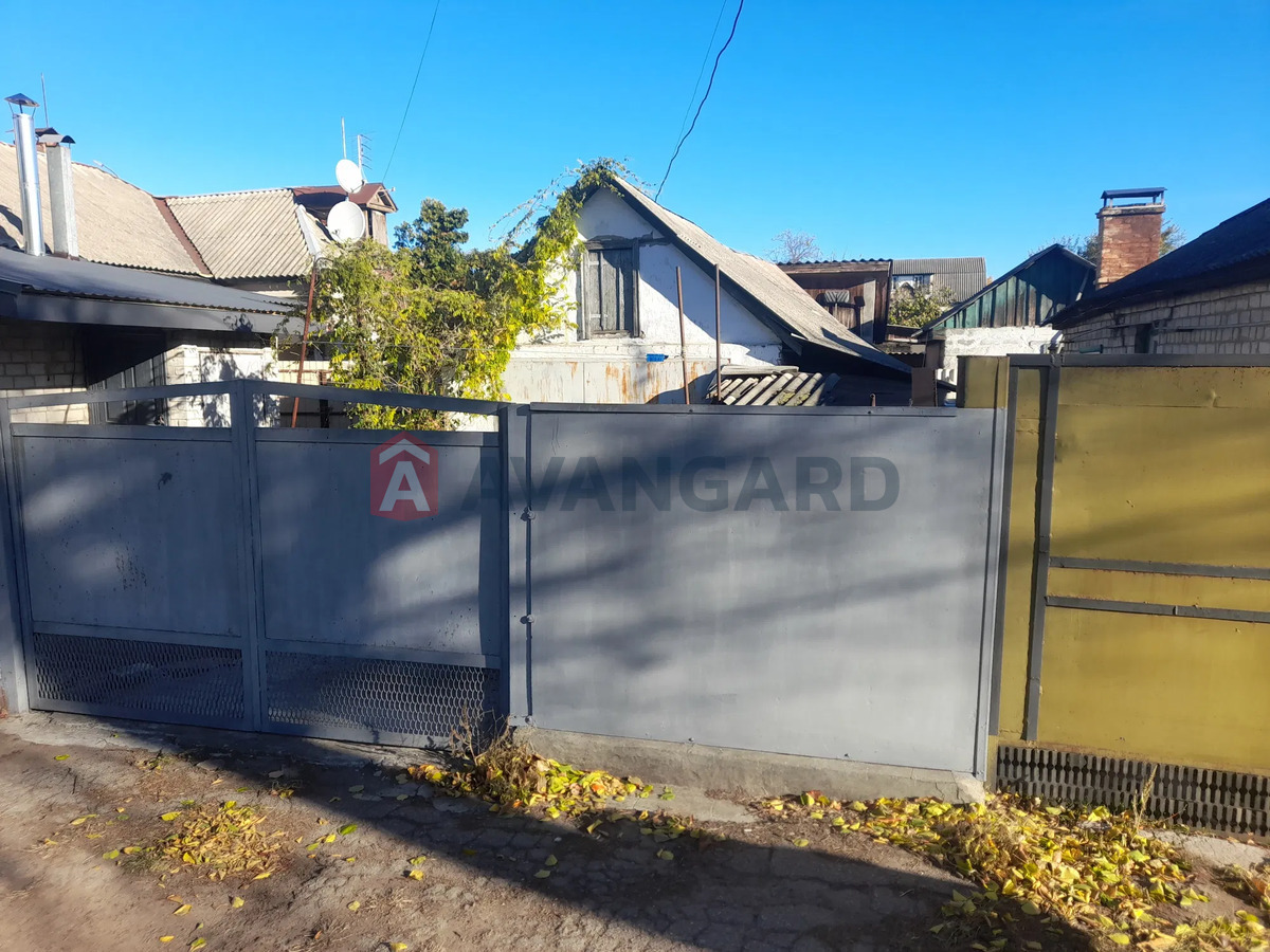 ������� �������, 52 ��.�. ���� 6