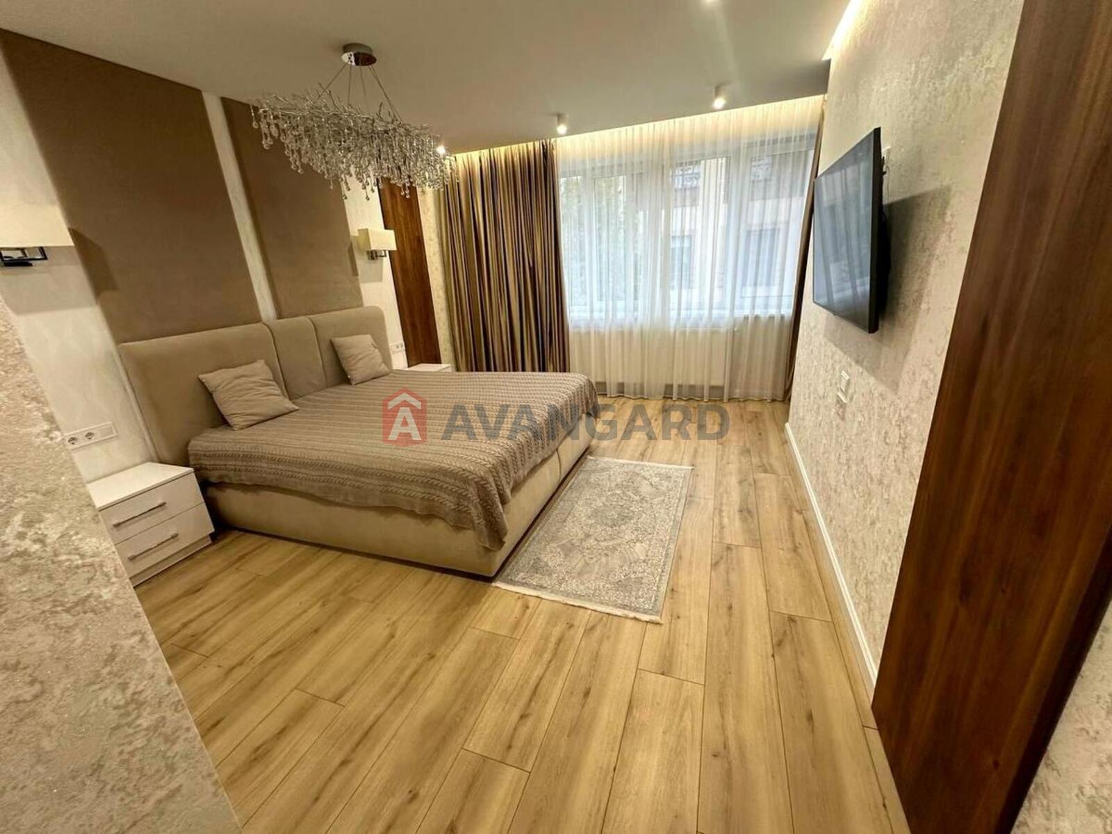 �������, 309 ��.�. ���� 18