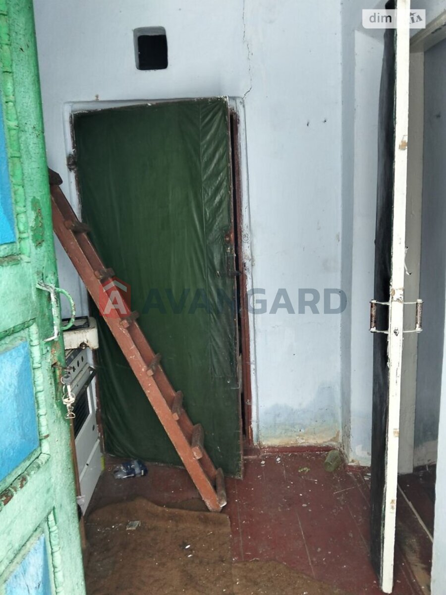 �������, 40 ��.�. ���� 15