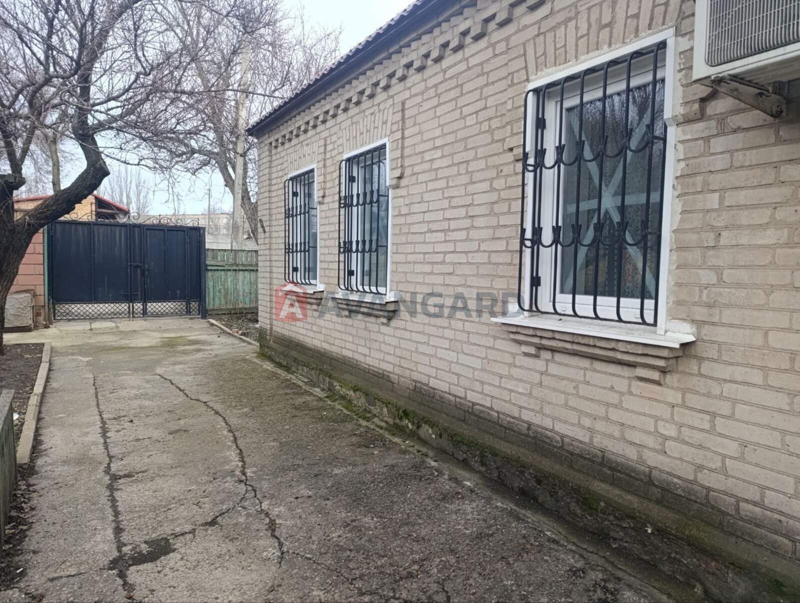 �������, 53 ��.�. ���� 12