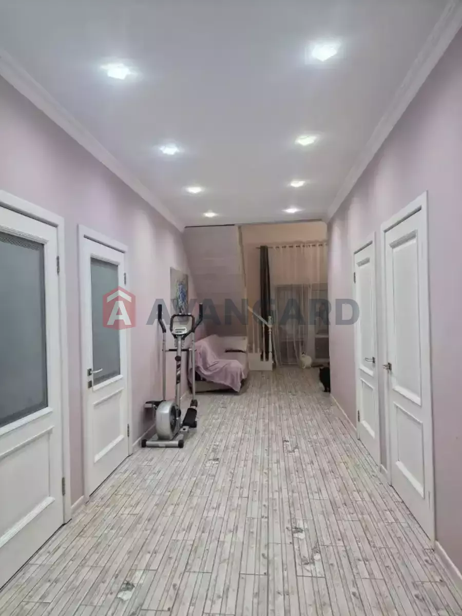 216 ��.�. ���� 25