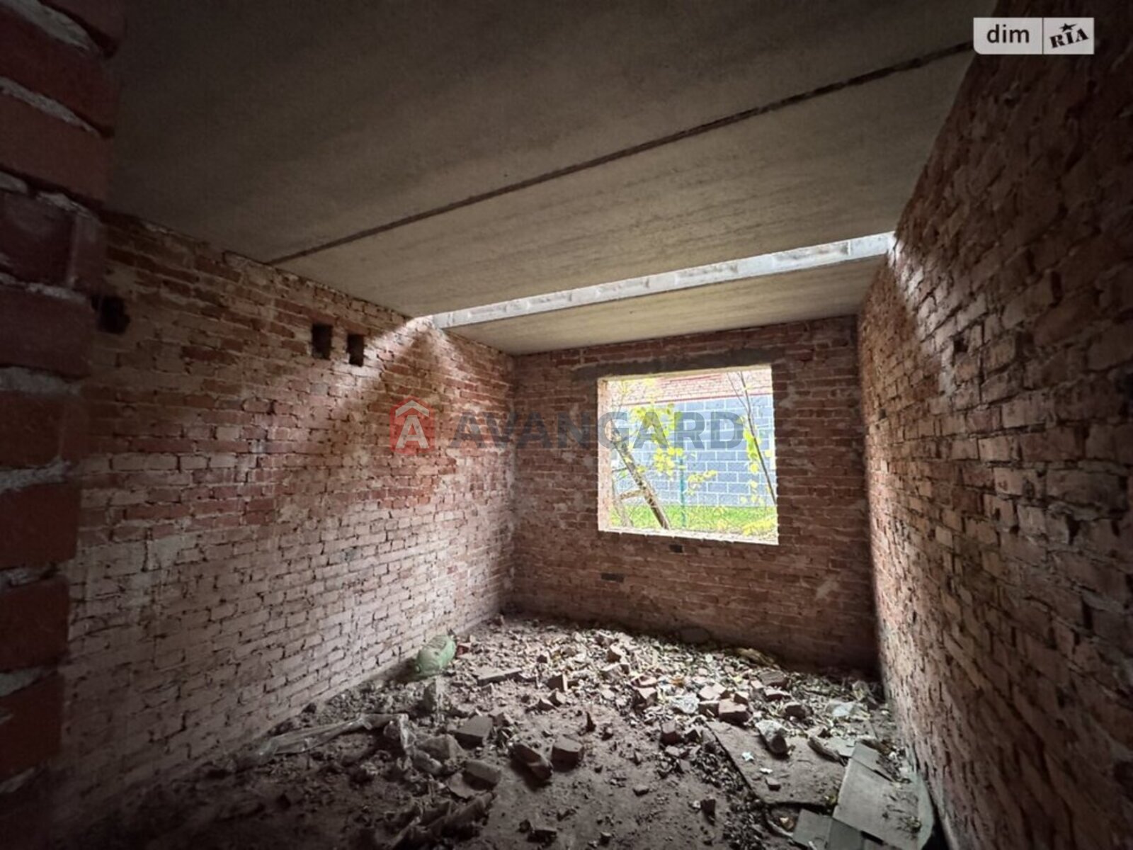 250 ��.�. ���� 8