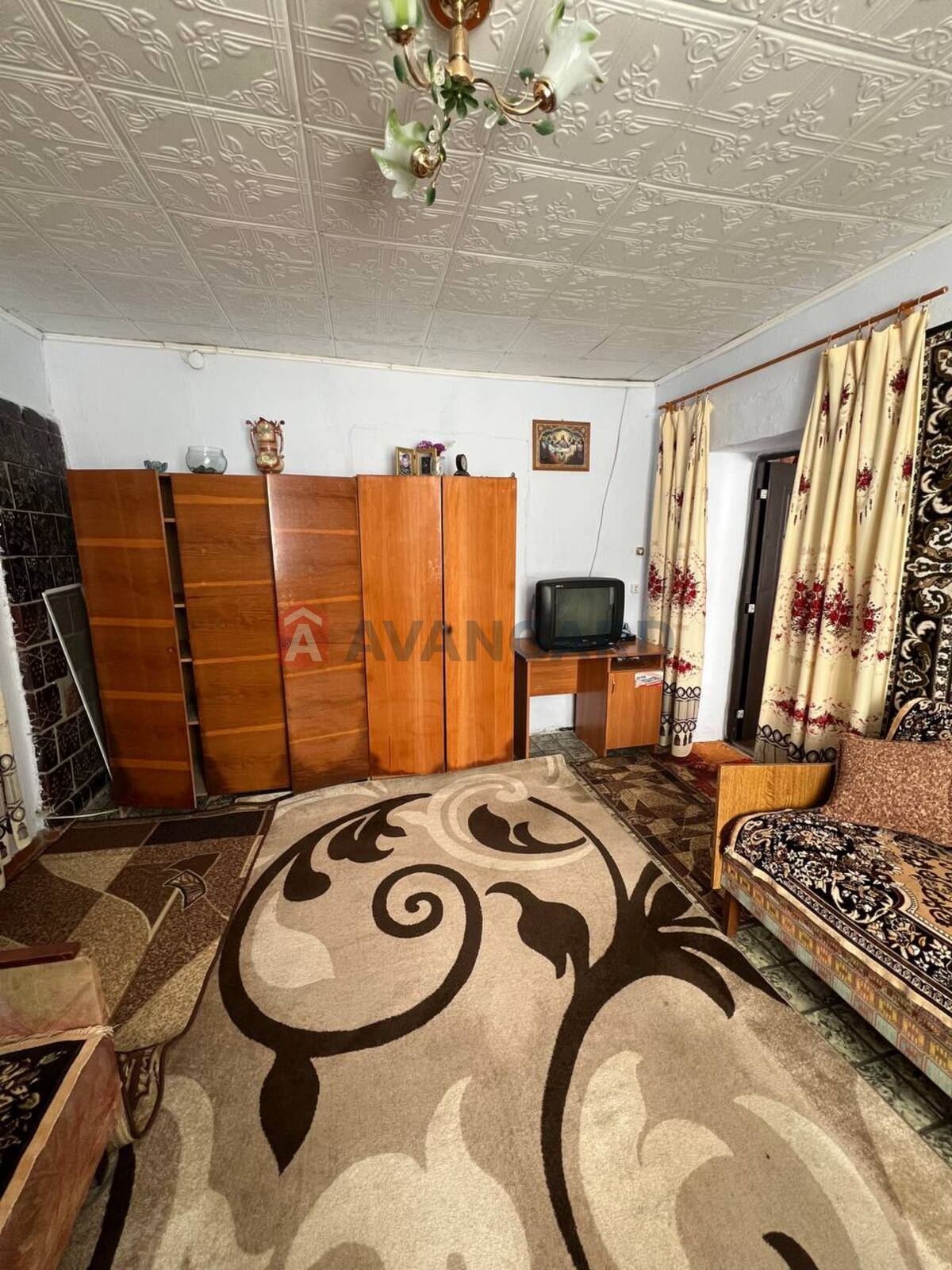 �������, 80 ��.�. ���� 18