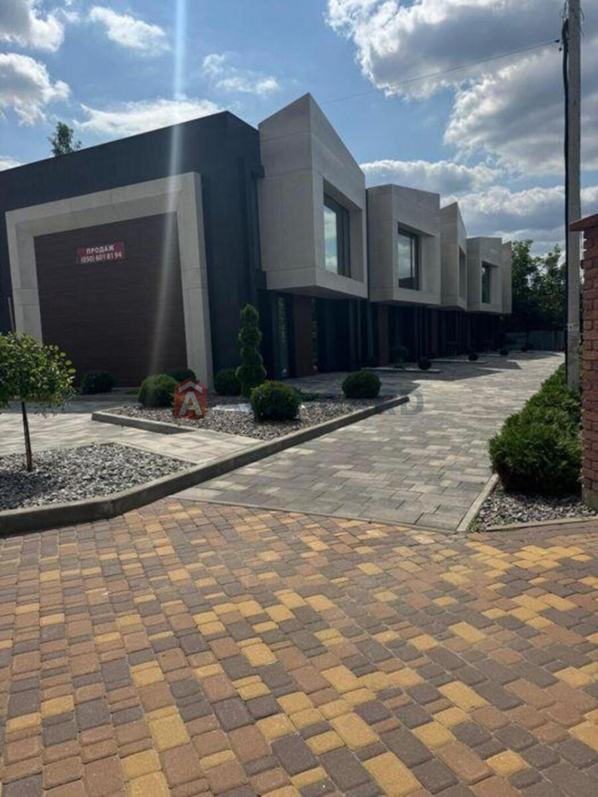 ��������, 144 ��.�. ���� 13