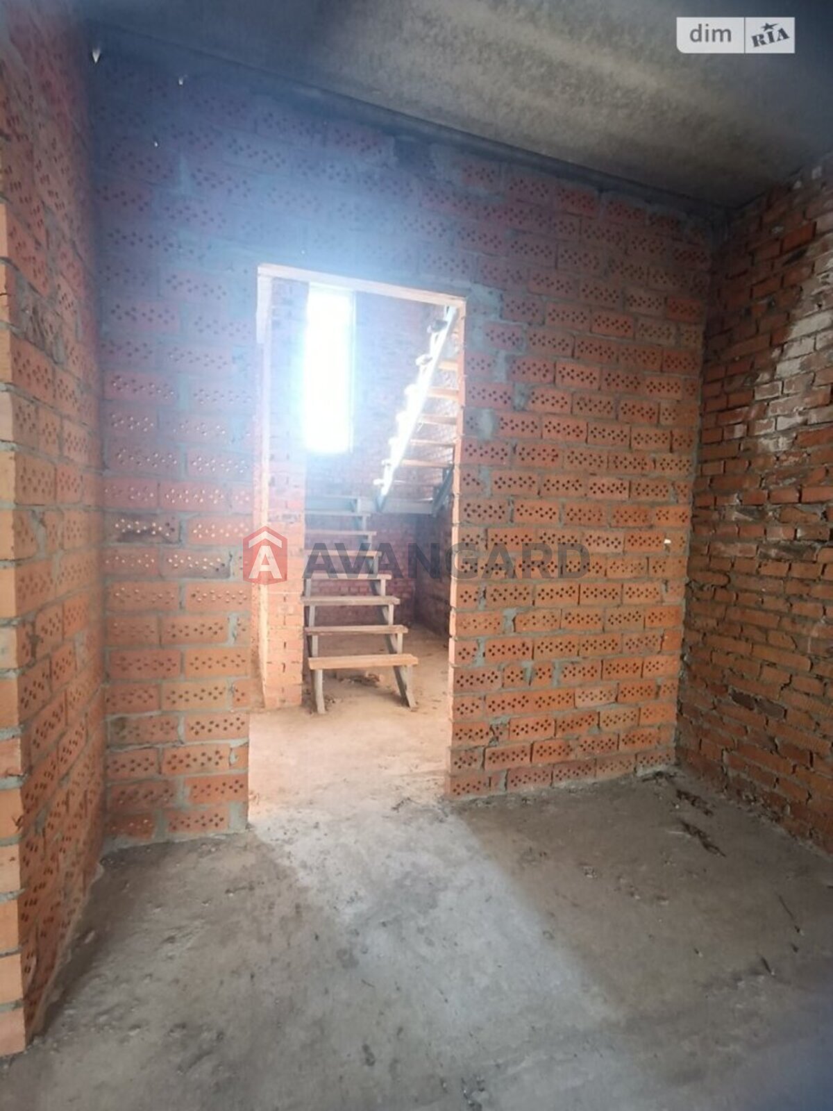 ��������, 95 ��.�. ���� 12