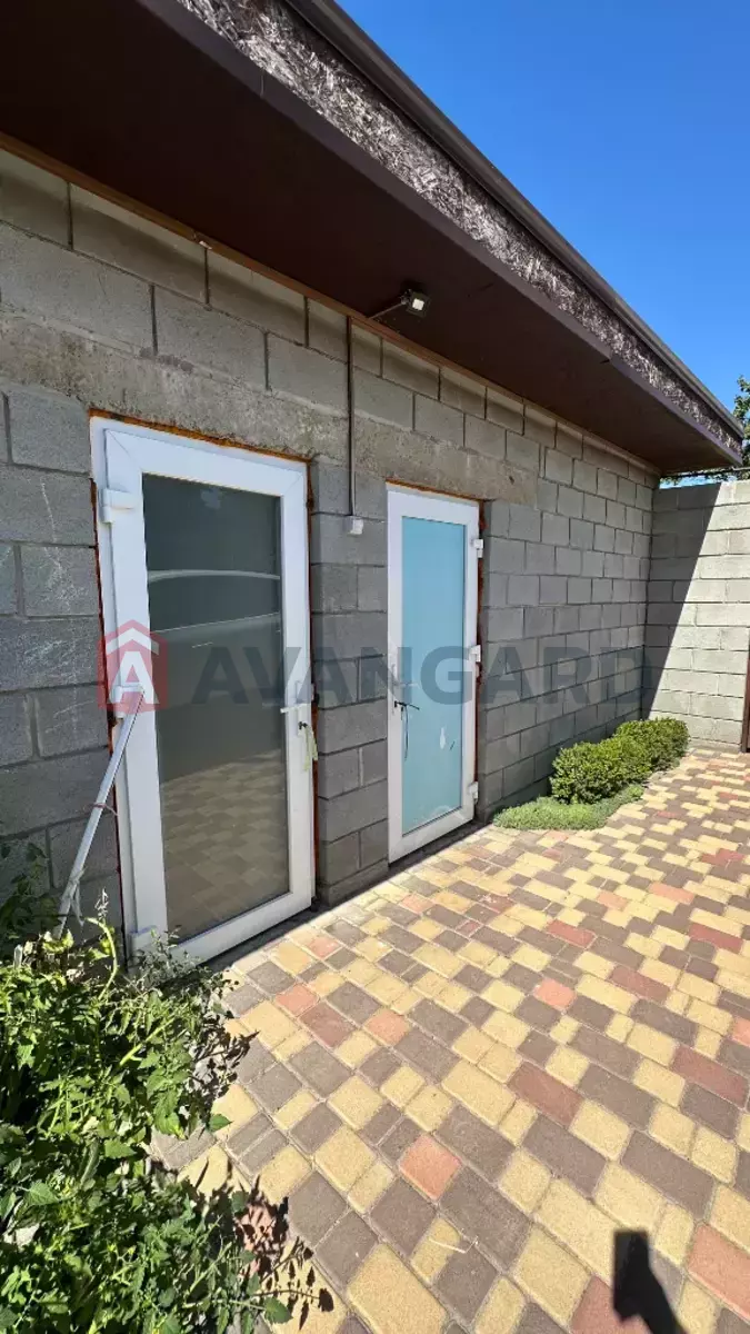 ����, 100 ��.�. ���� 26