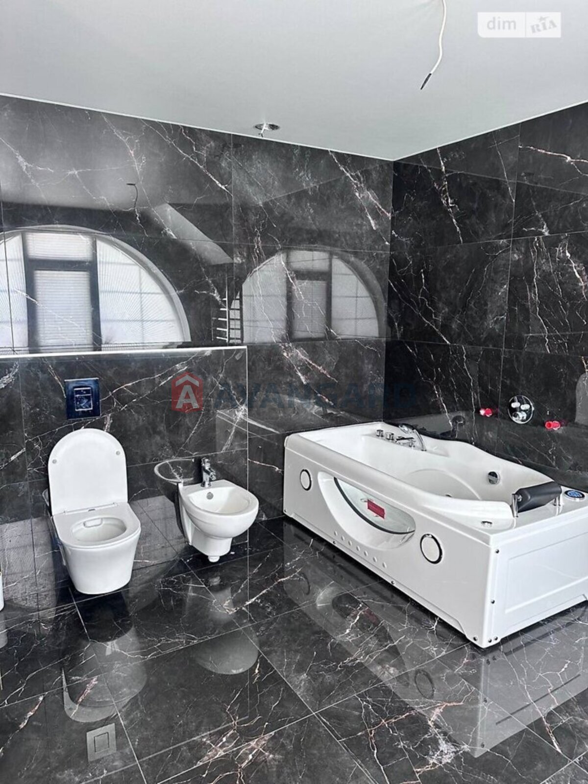 ������� �������, 206 ��.�. ���� 10