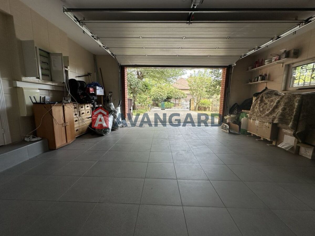 �������, 295 ��.�. ���� 22