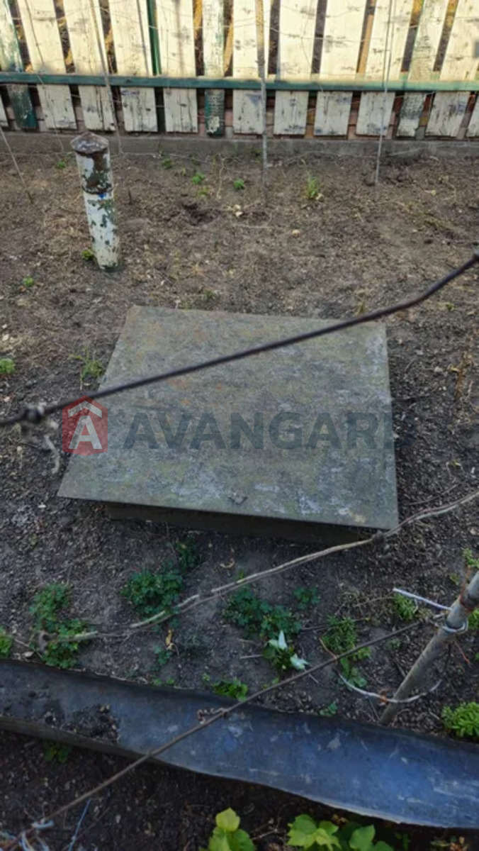 ������� �������, 44 ��.�. ���� 9