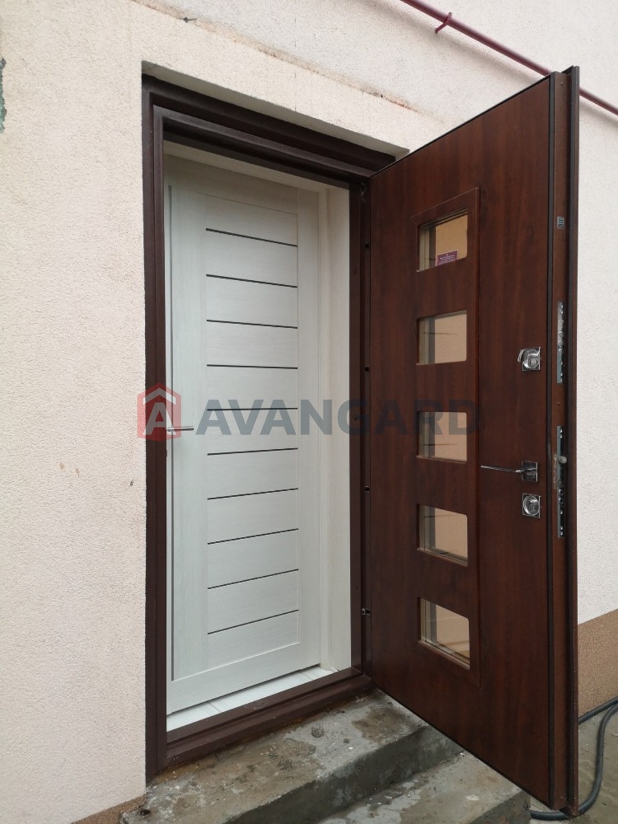 ������� �������, 100 ��.�. ���� 3