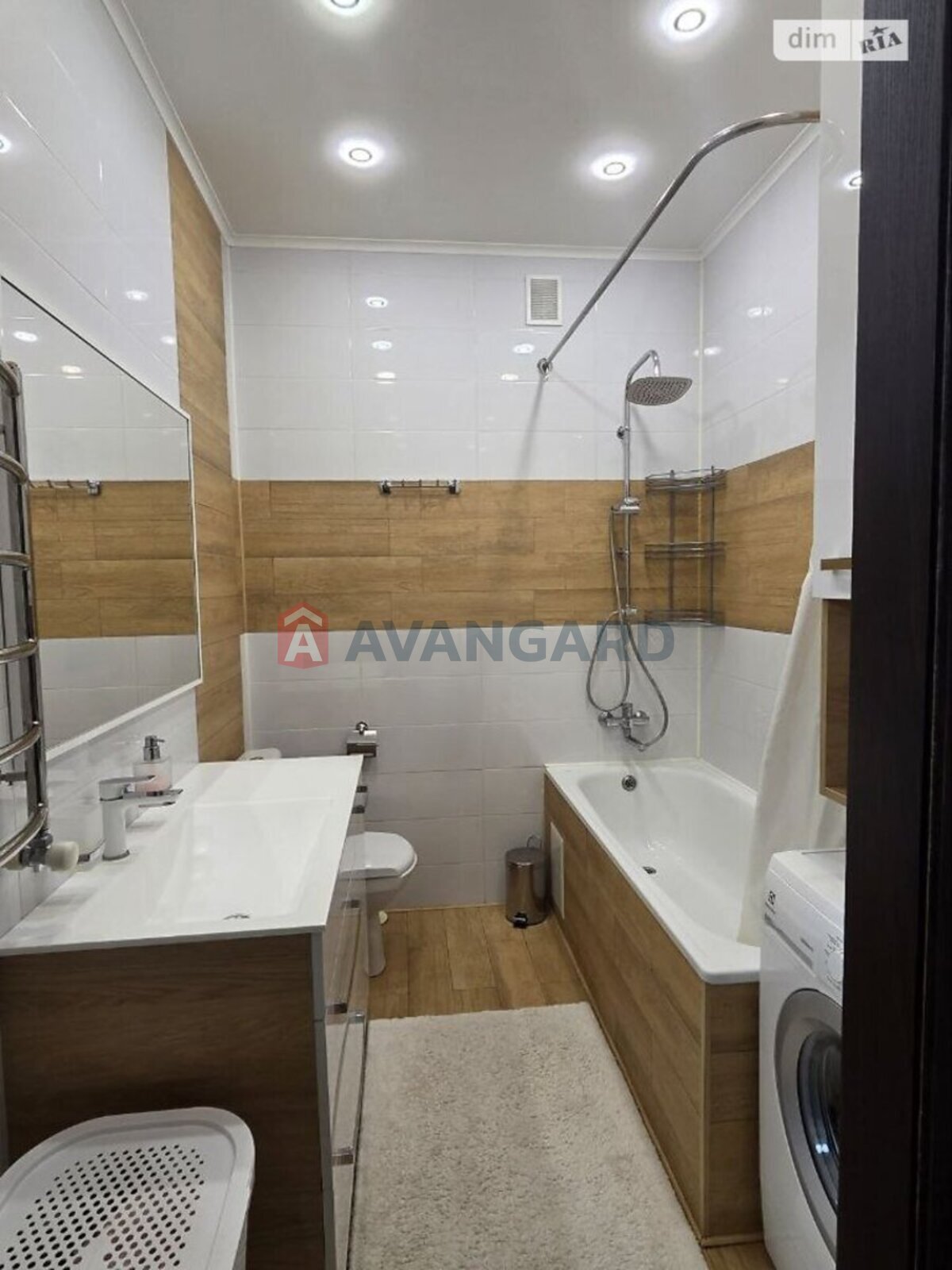 ��������, 75 ��.�. ���� 9