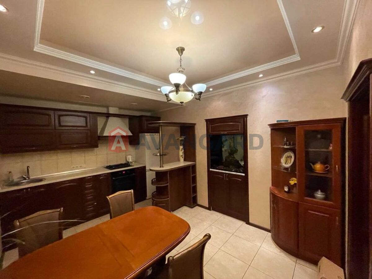 �������, 125 ��.�. ���� 9