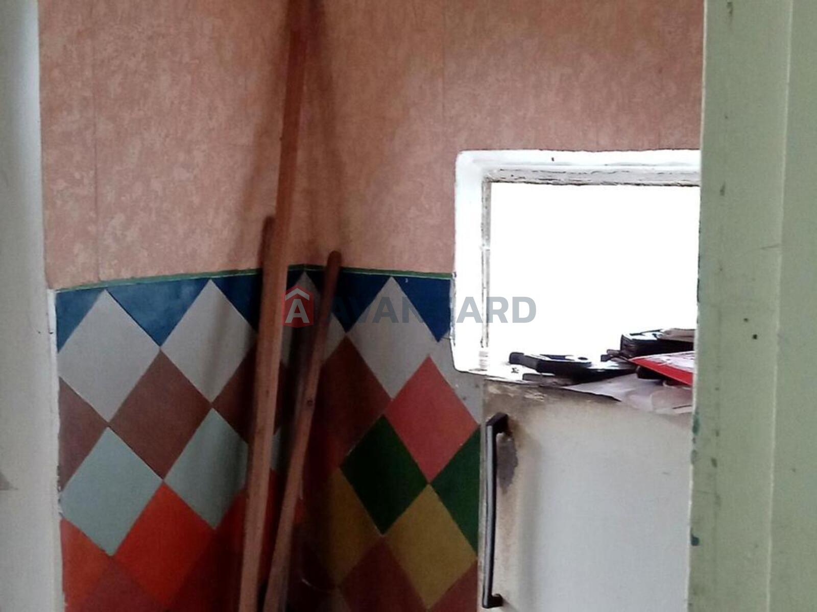 �������, 50 ��.�. ���� 17